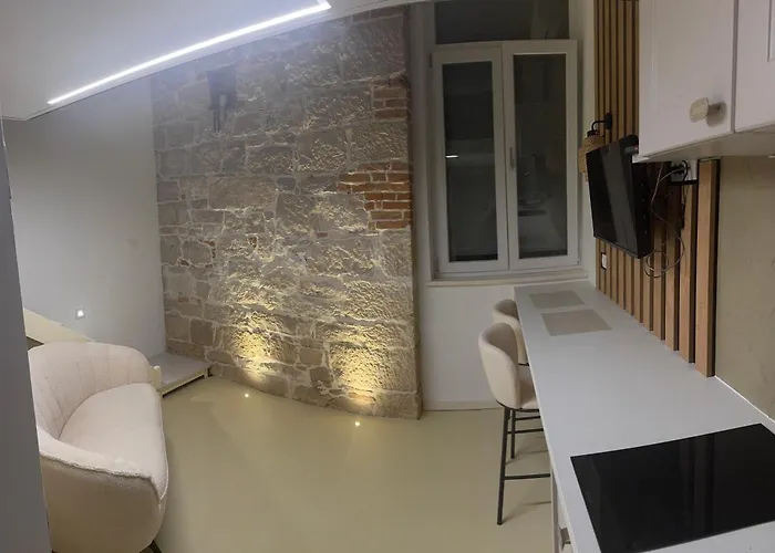 Ledana Boutique Задар